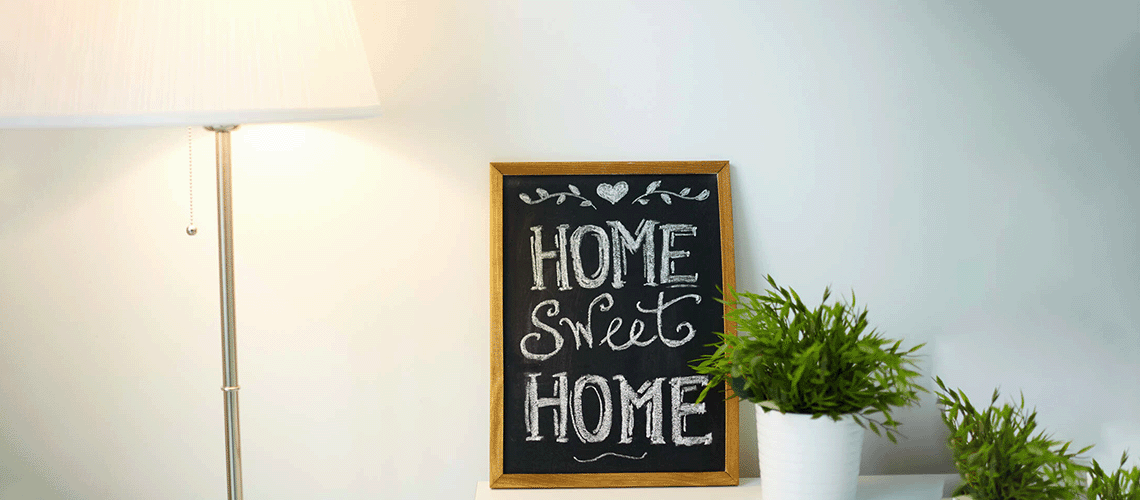 quadro com palavras "home sweet home"